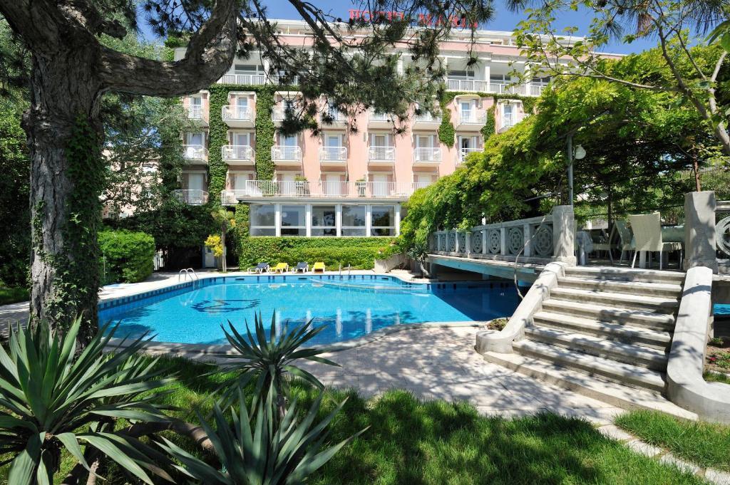 Grande Albergo Marin リニャーノ・サッビアドーロ エクステリア 写真